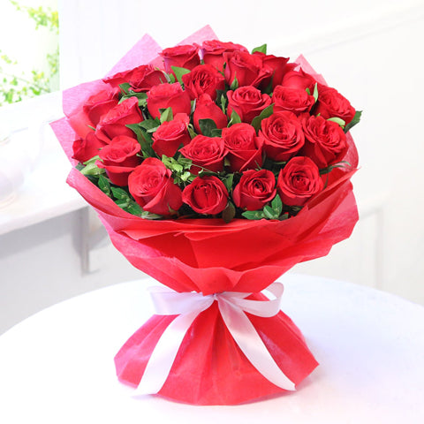 25 Bunch Roses Beautiful Bunch of 25 Red Roses | BetterFlowers.ae